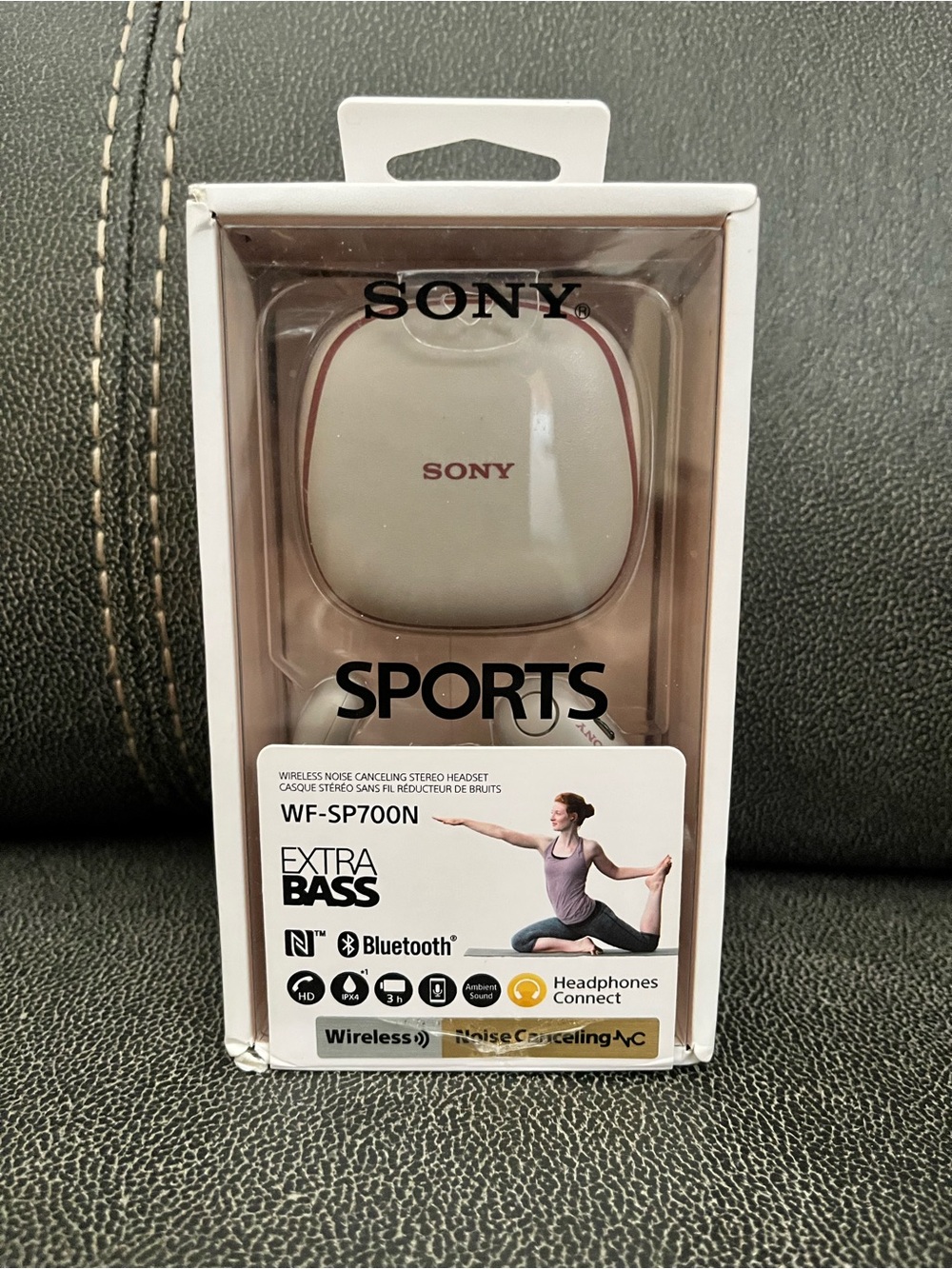Sony WF-SP700N Sports noise cancelling Wireless Earbuds - rose gold